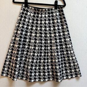 Milano Knit Houndstooth A-Line Skirt Size M Black White Flare